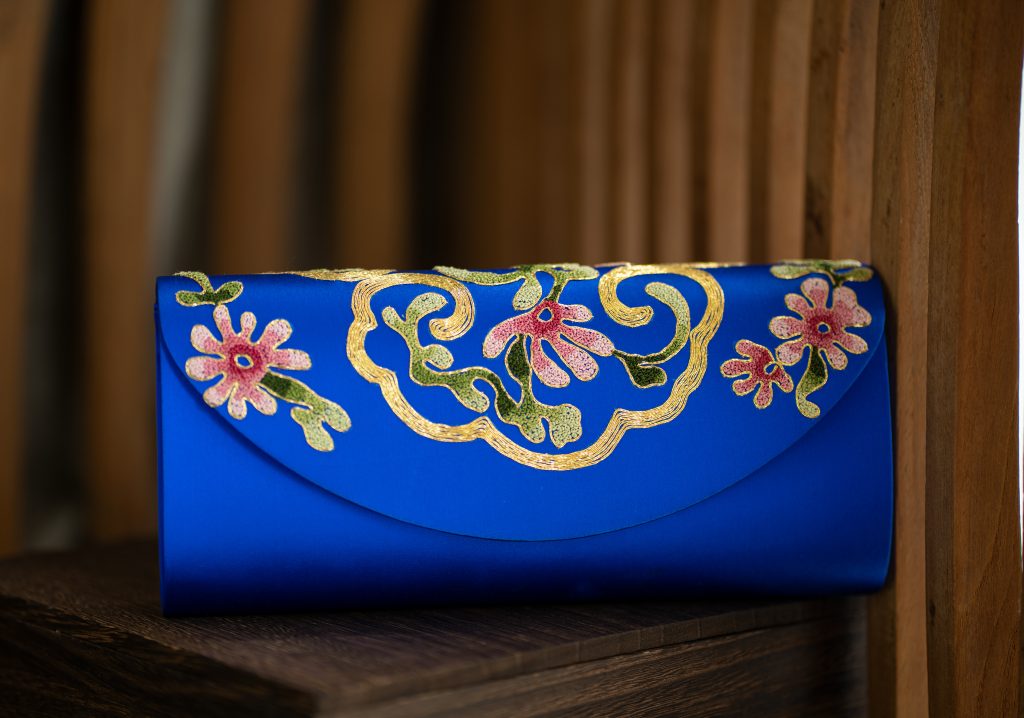[SOLD] Forbidden Wishes of Imperial China clutch [Unique]