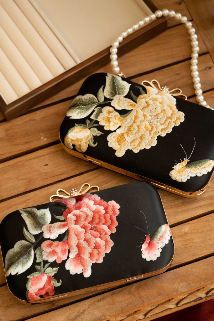 Summer Peony in Black