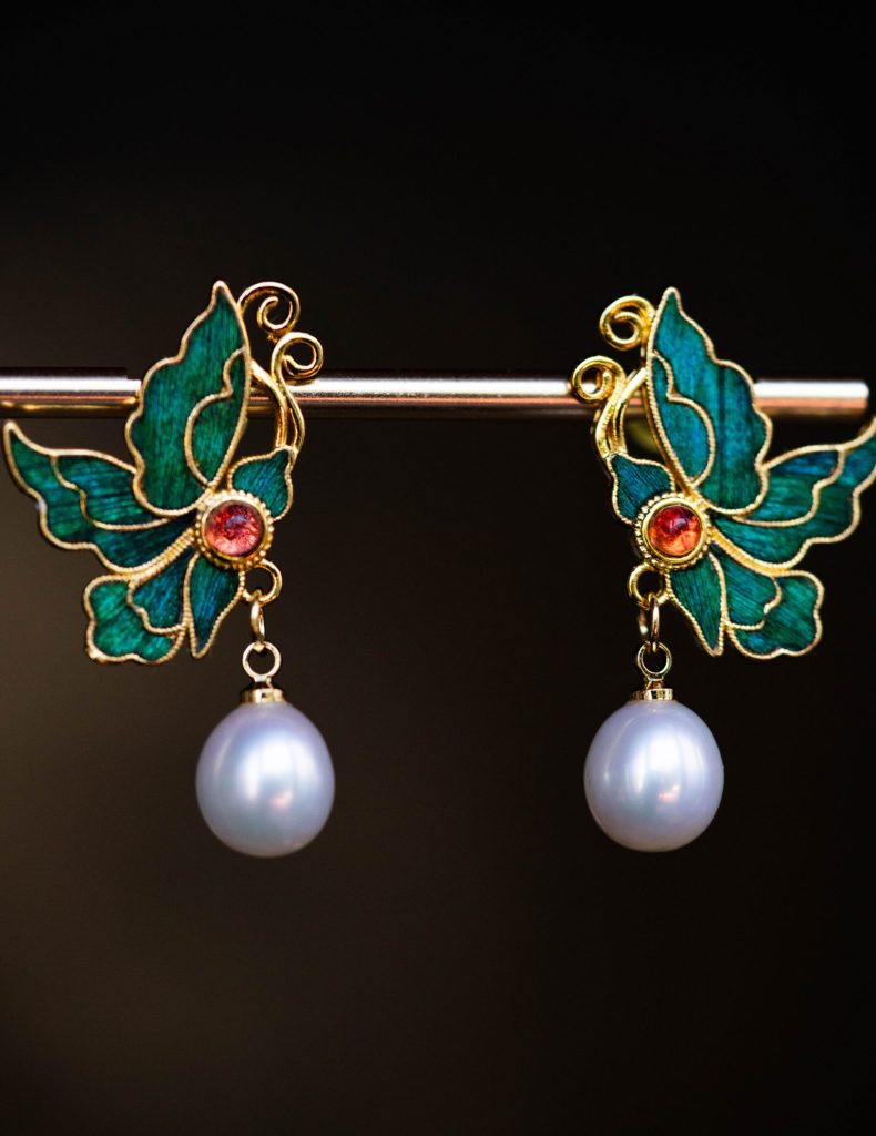 Cloud Butterfly Pearl Earrings