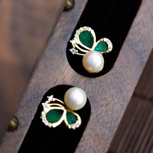 Butterfly Pearl Earrings